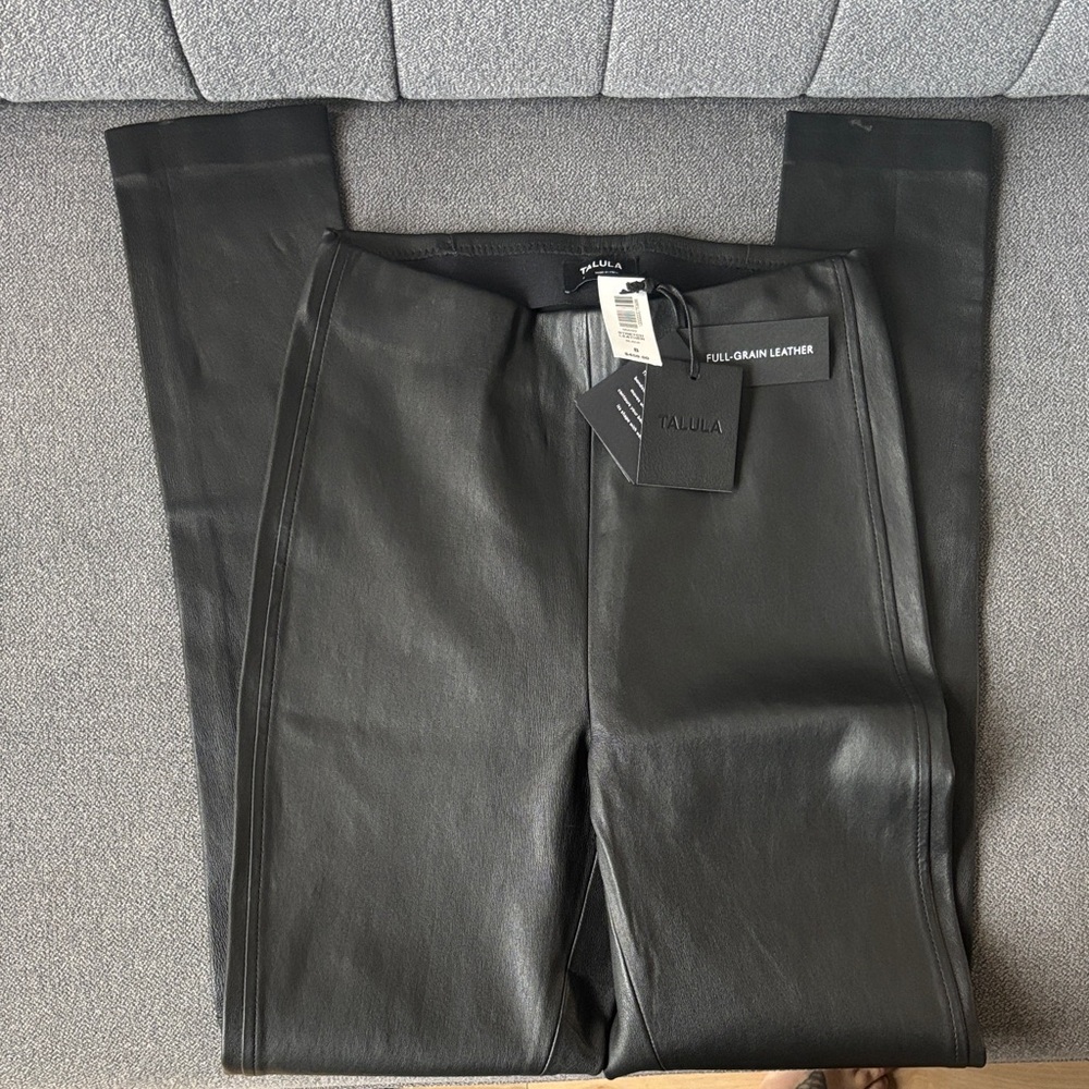 Aritzia Talula Black Women's real leather black Jeggings